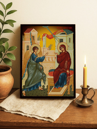 Icoană ortodoxă cu Buna Vestire cu fundal galben luminos