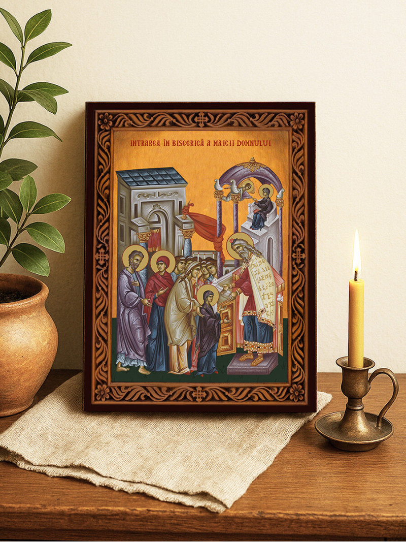 Icoană ortodoxă cu Intrarea Maicii Domnului în Biserică cu ramă decorativă stil sculptat