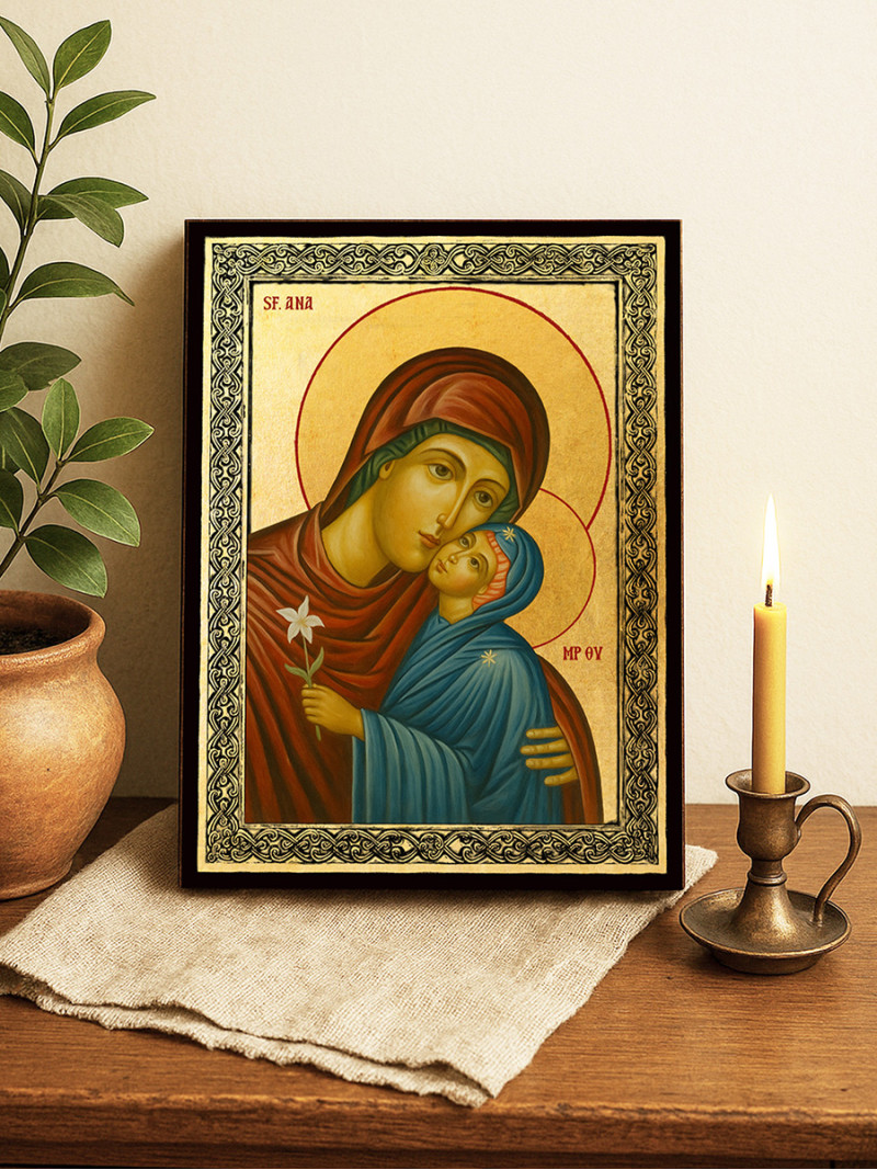 Icoană aurită cu Sfânta Ana și ramă decorativă