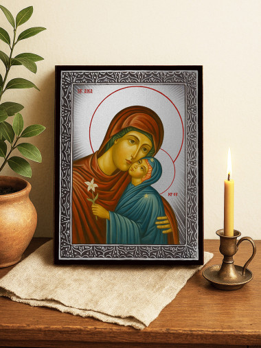 Icoană cu Sfânta Ana cu raze argintii decorative