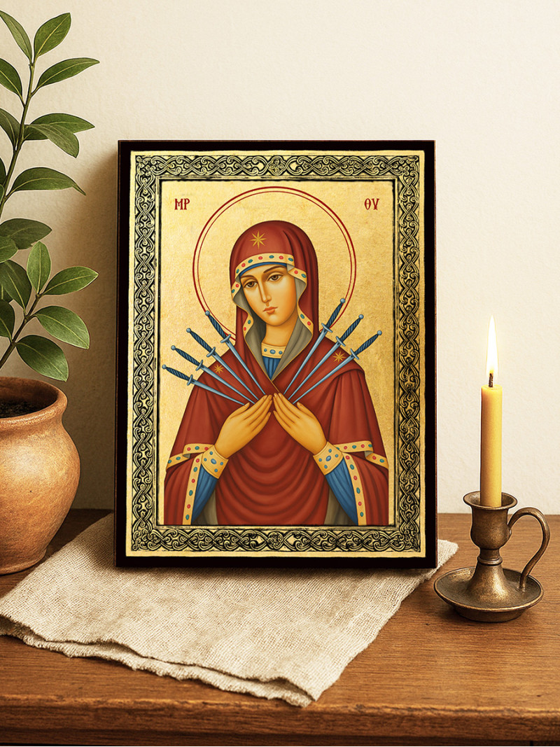 Icoană aurită cu Sfânta Maica Domnului cu Șapte Săgeți și ramă decorativă