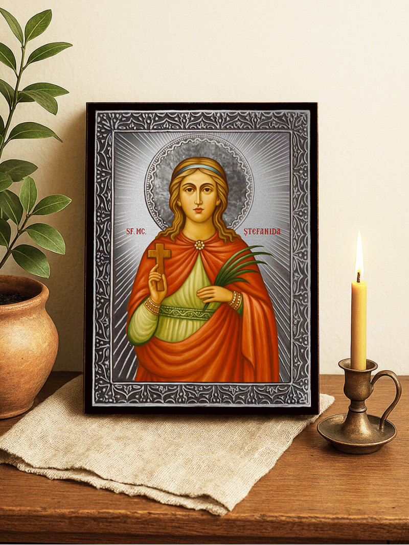Icoană din argint cu Sfânta Ștefanida Bitolsko-Skaridska și raze decorative