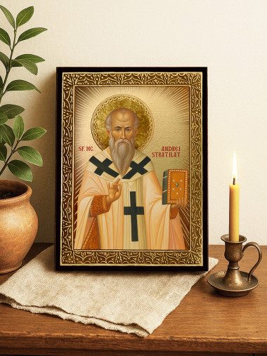 Icoană cu Sfântul Andrei Stratilat cu raze aurii decorative