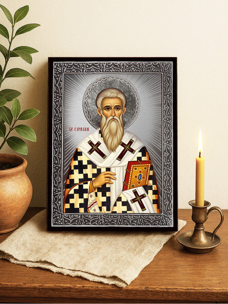 Icoană cu Sfântul Ciprian cu raze argintii decorative