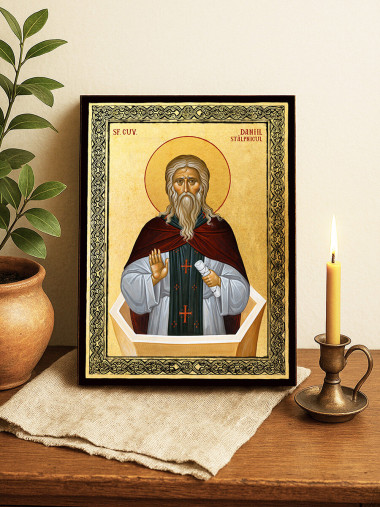Icoană aurită cu Sfântul Daniel Stâlpnicul și ramă decorativă