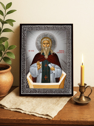 Icoană cu Sfântul Daniel Stâlpnicul cu raze argintii decorative