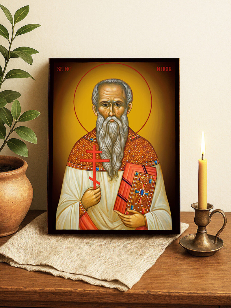 Icoană cu Sfântul Miron cu fundal galben luminos