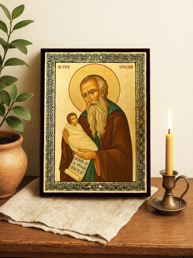 Icoană aurită cu Sfântul Stelian și ramă decorativă