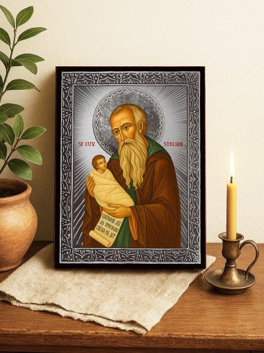 Icoană cu Sfântul Stelian cu raze argintii decorative