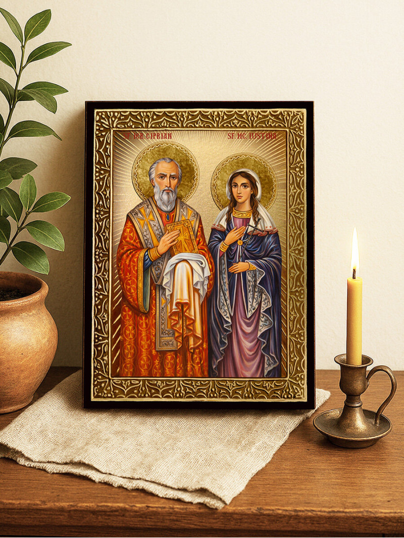 Icoană cu Sfinții Ciprian și Iustina cu raze aurii decorative