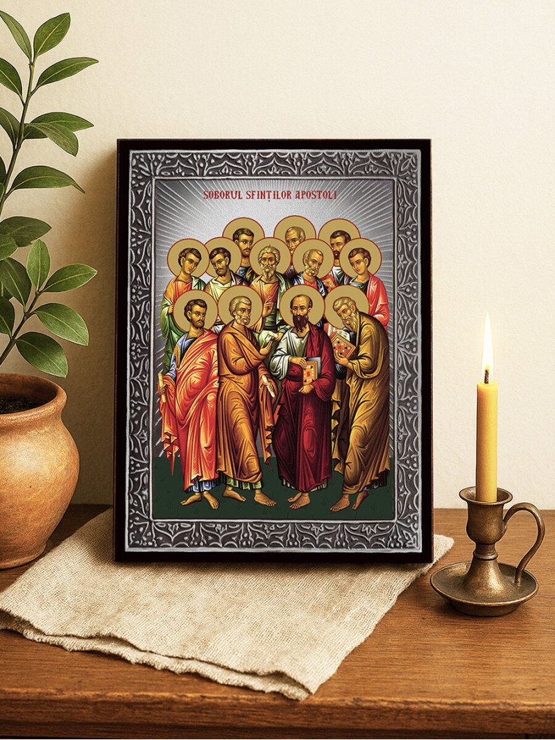 Icoană din argint cu Soborul Sfinților Apostoli cu raze argintii