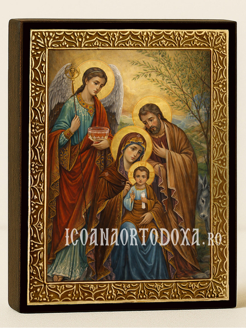 Icoană a Sfintei Familii cu ramă aurie