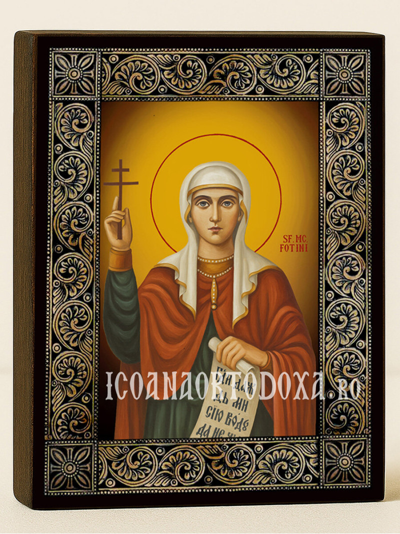 Icoană cu Sfânta Fotinia și ramă florală decorativă