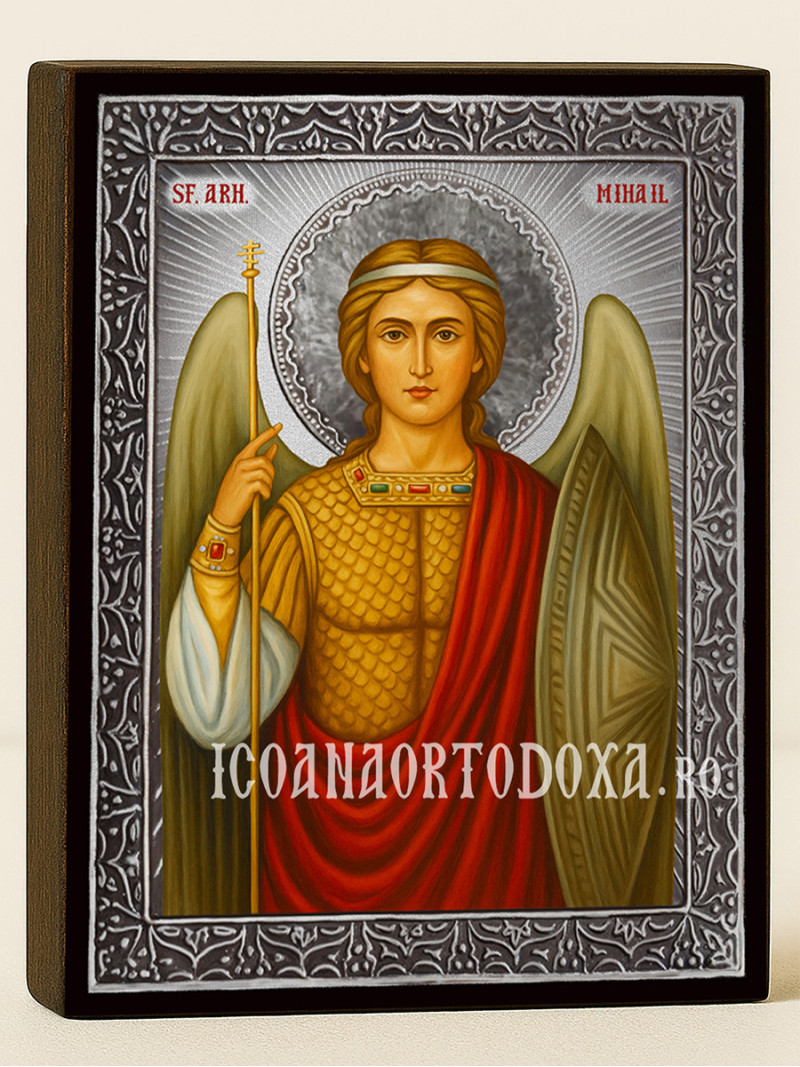 Icoană cu Sfântul Arhanghel Mihail cu raze argintii decorative